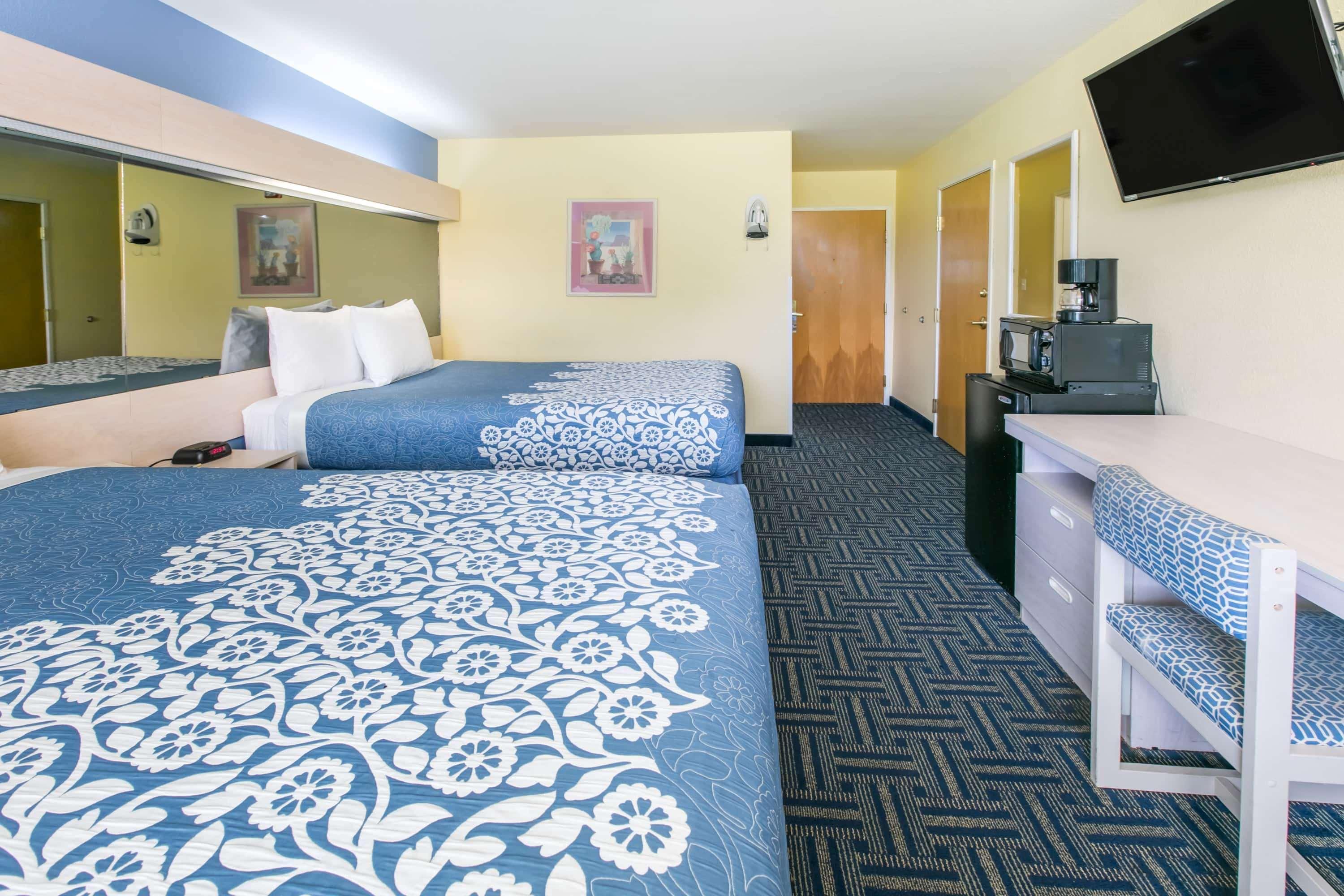 Days Inn Pryor Creek Exteriér fotografie
